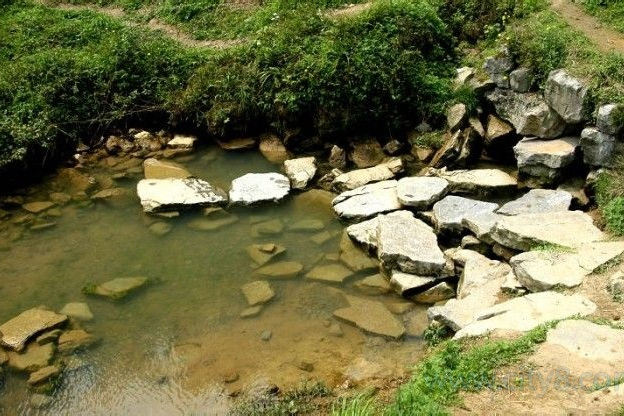 三潮水(湖北省恩施景點) 三潮水(湖北省恩施景點)