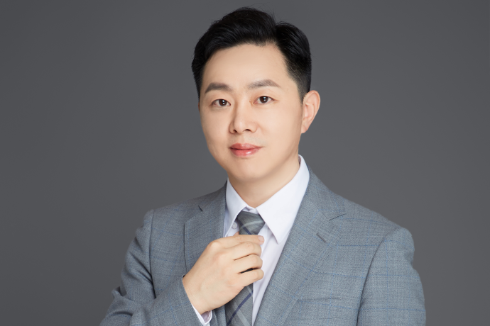 方梁斌 方梁斌