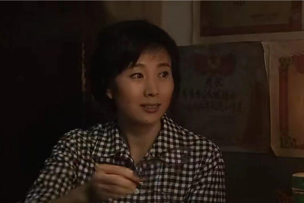 李桂英(史詩生活劇《阿丕書記》中的角色) 李桂英(史詩生活劇《阿丕書記》中的角色)