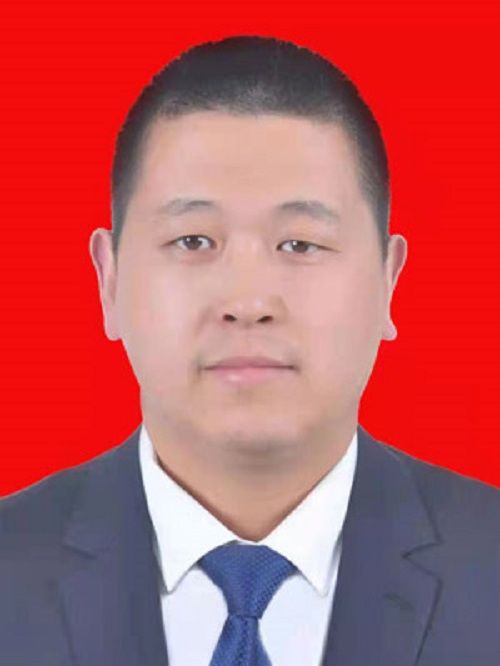 王志偉(山西省忻州市河曲縣政協委員、民營企業家) 王志偉(山西省忻州市河曲縣政協委員、民營企業家)