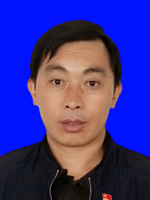 李忠文(四川省甘孜藏族自治州白玉縣退役軍人事務局黨組書記、局長) 李忠文(四川省甘孜藏族自治州白玉縣退役軍人事務局黨組書記、局長)