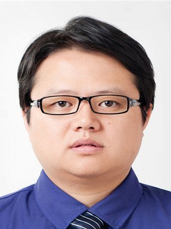 楊林(四川省攀枝花市東區文化廣播電視和旅遊局黨組成員、副局長)