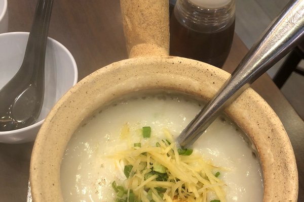 豐衣粥食