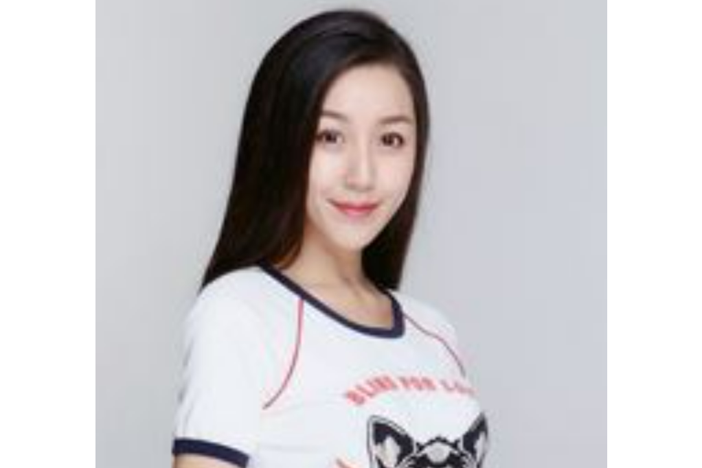 Lisa(電視劇《完美的他》中的角色) Lisa(電視劇《完美的他》中的角色)