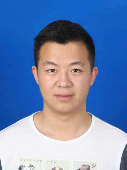 許似超 許似超