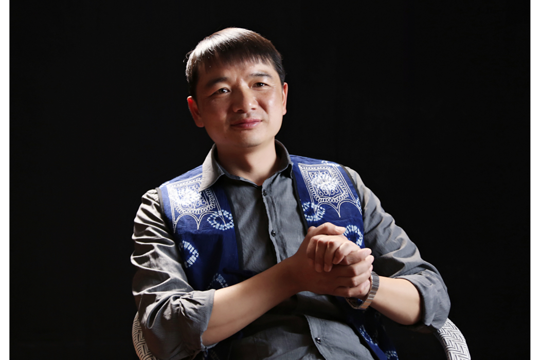 李福明(銀壺設計大師) 李福明(銀壺設計大師)