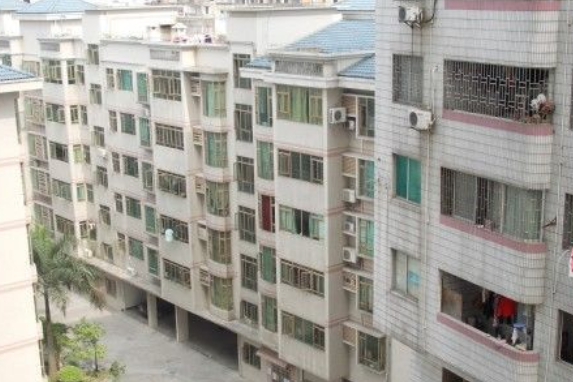 盤龍新村 盤龍新村