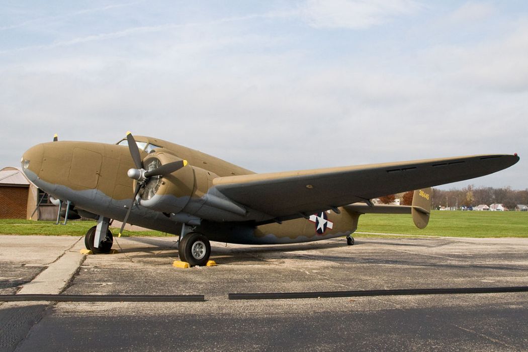L-18型飛機 L-18型飛機