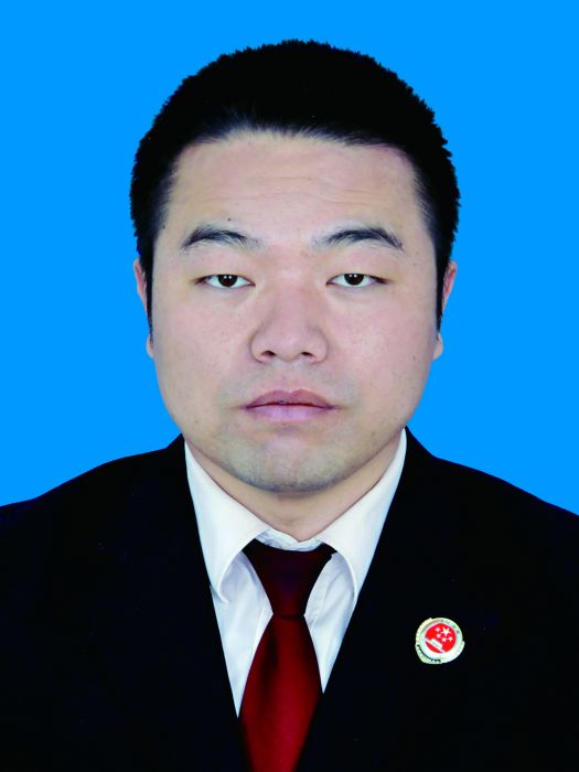 丁強(甘肅省酒泉市瓜州縣人民檢察院黨組成員、副檢察長、一級檢察官)