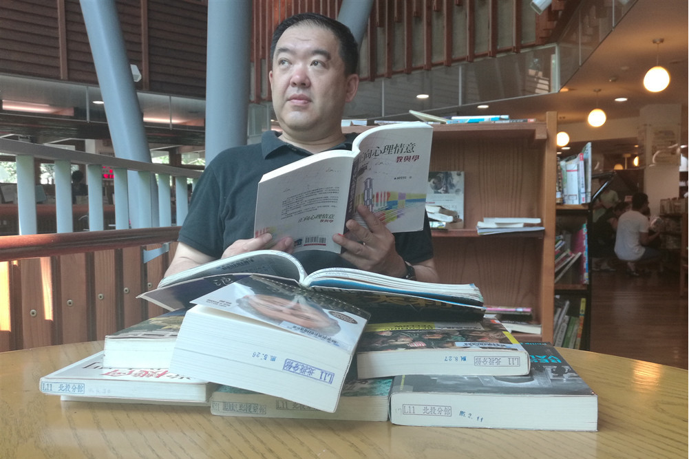 李東(瀋陽市廣告行業協會會長) 李東(瀋陽市廣告行業協會會長)