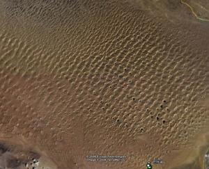 巴丹吉林沙漠腹地