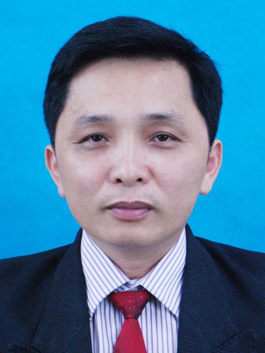 朱深平 朱深平