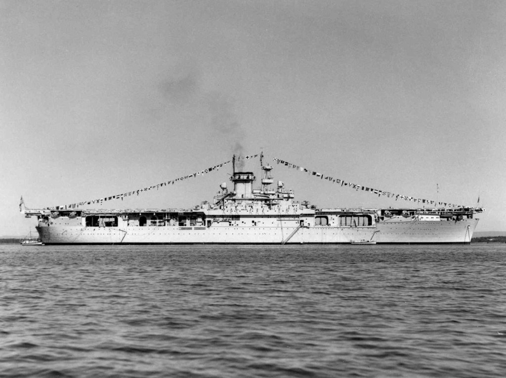 1940年海軍節“黃蜂”號位於關塔那摩