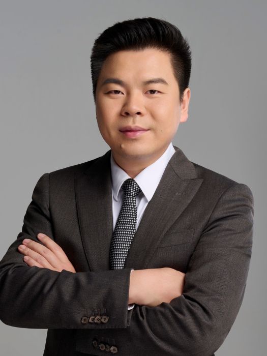 賀剛(重慶長安汽車股份有限公司智慧型化研究院總經理) 賀剛(重慶長安汽車股份有限公司智慧型化研究院總經理)