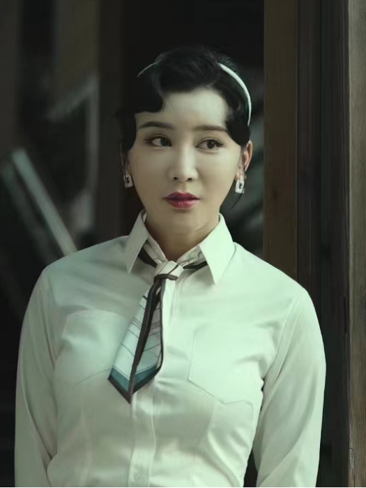 梅朵(驚悚電影《茅山叔叔》中的角色) 梅朵(驚悚電影《茅山叔叔》中的角色)
