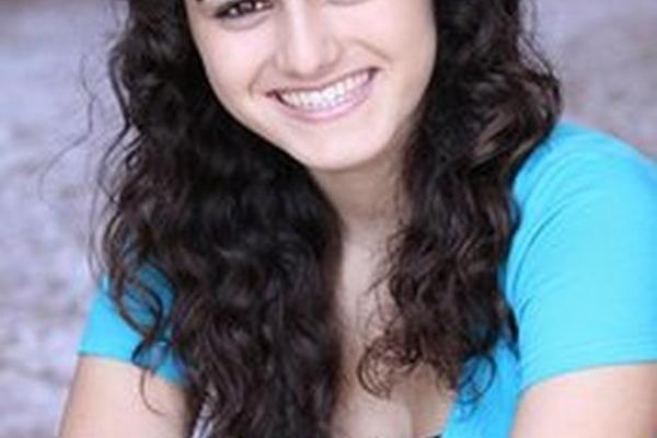 Samira Damavandi Samira Damavandi