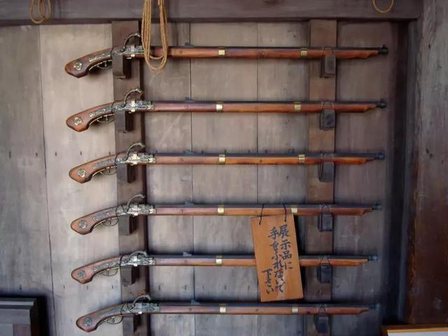 被日本人稱為鐵炮的 歐式火繩槍