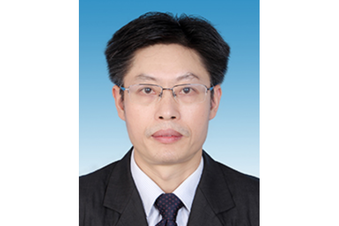 黃小忠(廣西壯族自治區審計廳黨組成員、總審計師) 黃小忠(廣西壯族自治區審計廳黨組成員、總審計師)