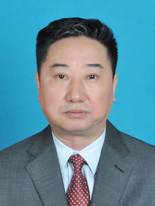 湯衛軍(安徽省安慶市宜秀區市場監督管理局黨組成員、副局長) 湯衛軍(安徽省安慶市宜秀區市場監督管理局黨組成員、副局長)