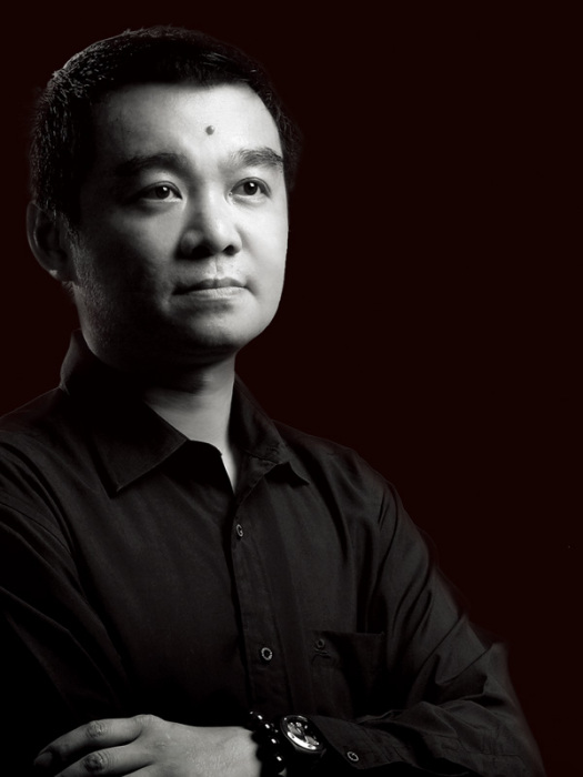 李耀傑(品牌視覺設計師) 李耀傑(品牌視覺設計師)