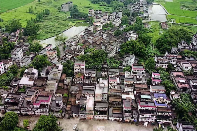 茅園村(廣東省江門市開平市赤坎鎮永堅行政村下轄自然村)