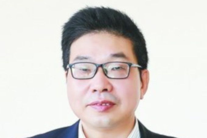 陳志雄(廈門茶葉進出口有限公司黨總支書記) 陳志雄(廈門茶葉進出口有限公司黨總支書記)