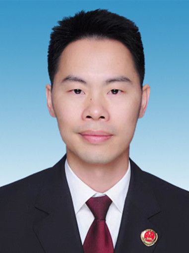 何新煥 何新煥
