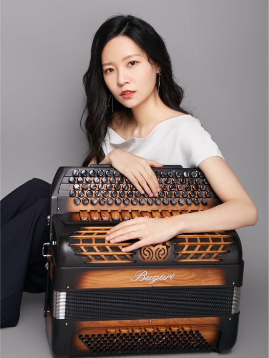 李楚然 李楚然