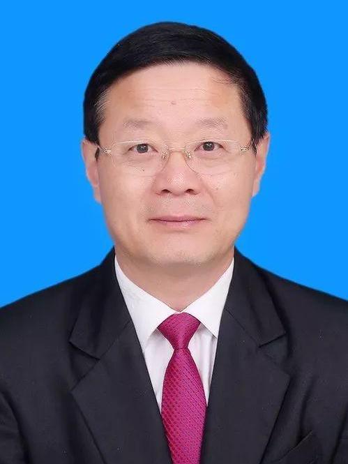 張振紅(寧夏回族自治區中衛市人大常委會黨組成員、副主任) 張振紅(寧夏回族自治區中衛市人大常委會黨組成員、副主任)