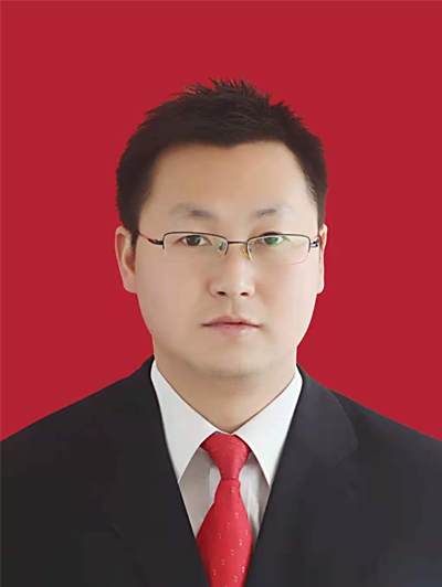 瞿偉(湖南省懷化市中方縣農業農村局黨組書記、局長) 瞿偉(湖南省懷化市中方縣農業農村局黨組書記、局長)