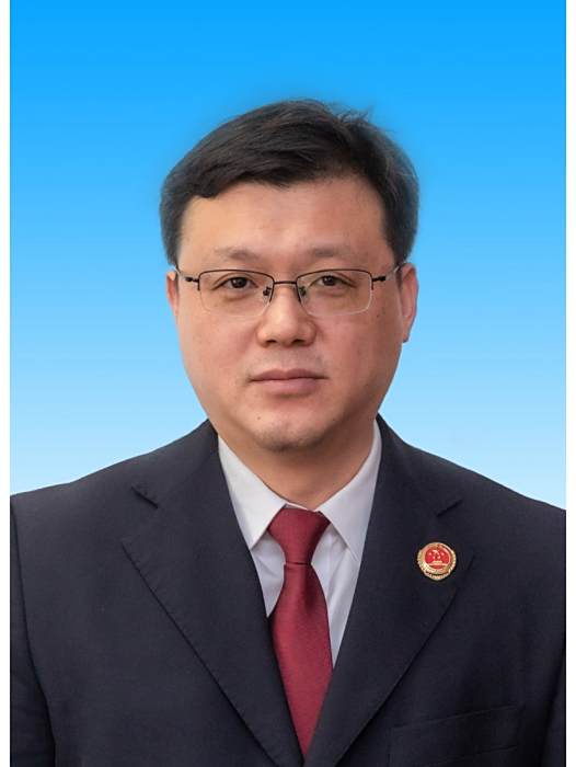 李洪新(山東省威海市人民檢察院黨組成員、副檢察長) 李洪新(山東省威海市人民檢察院黨組成員、副檢察長)