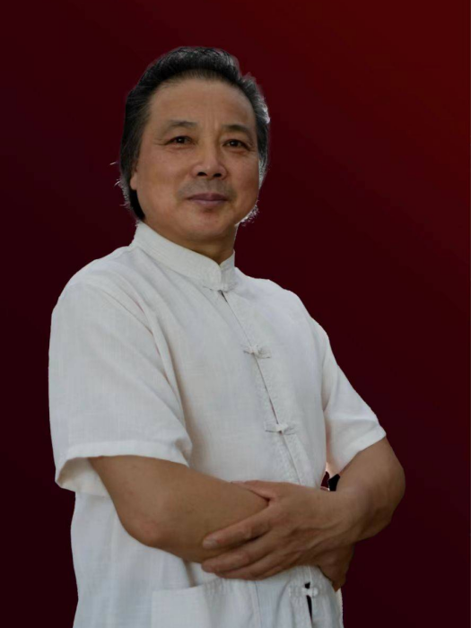 李秋平(煙臺美術家協會會員) 李秋平(煙臺美術家協會會員)
