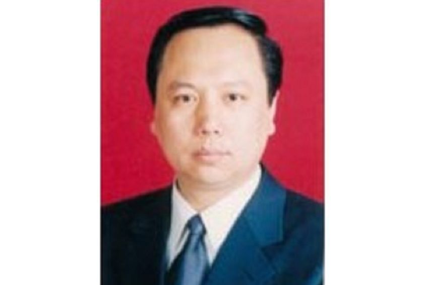陳偉強(方直科技獨立董事) 陳偉強(方直科技獨立董事)