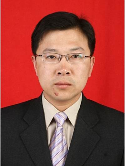 黃哲(陝西省西安市未央區辛家廟街道黨工委原副書記)