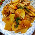 土豆炒豬肉