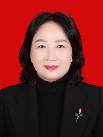 周春梅(內蒙古自治區滿洲里市政協副主席) 周春梅(內蒙古自治區滿洲里市政協副主席)