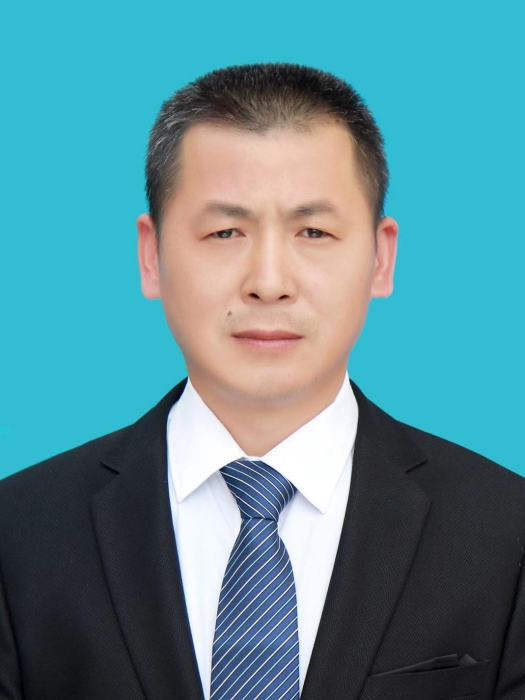 王翔(安徽省懷寧縣平山鎮黨委委員、紀委書記) 王翔(安徽省懷寧縣平山鎮黨委委員、紀委書記)