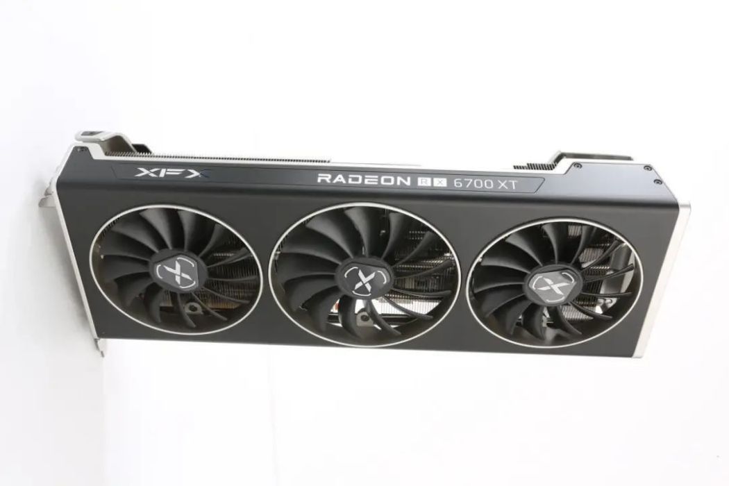 XFX訊景AMD Radeon RX 6700 XT 12GB XFX訊景AMD Radeon RX 6700 XT 12GB