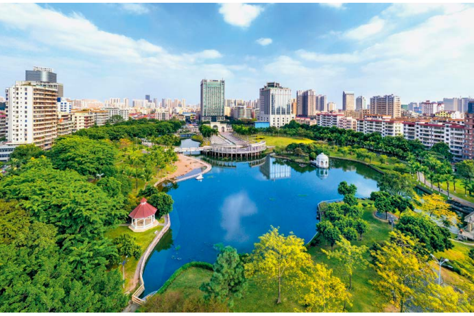 中央公園(廣東省茂名市的生態公園) 中央公園(廣東省茂名市的生態公園)