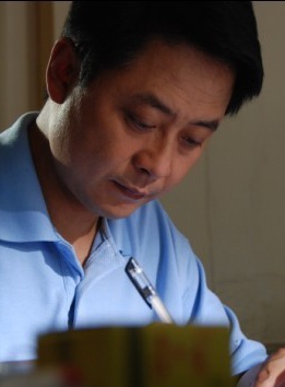 李威(中國內地男演員、長春話劇院院長)