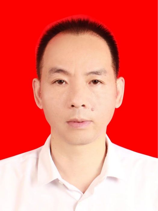 楊勇剛(湖南省邵陽市城步苗族自治縣政府辦副主任(兼)、縣信訪局黨組書記、局長) 楊勇剛(湖南省邵陽市城步苗族自治縣政府辦副主任(兼)、縣信訪局黨組書記、局長)