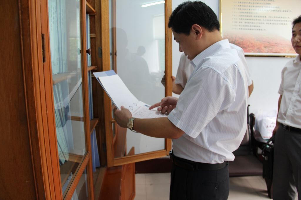 劉長波(黑龍江省中醫藥大學內科教授) 劉長波(黑龍江省中醫藥大學內科教授)
