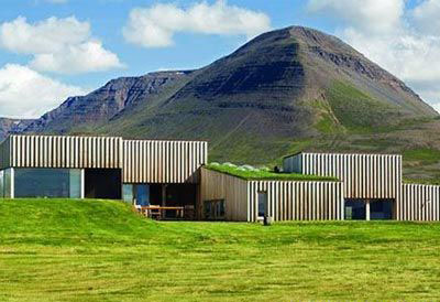 冰島美麗的被動式太陽能房子