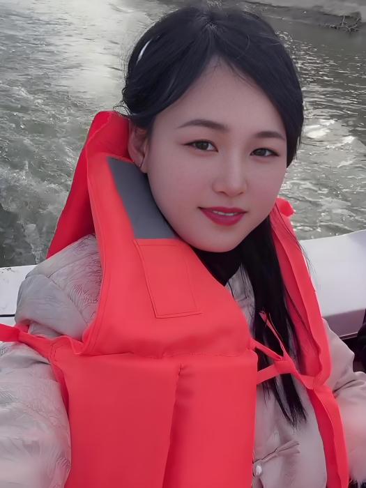 小靜吖 小靜吖