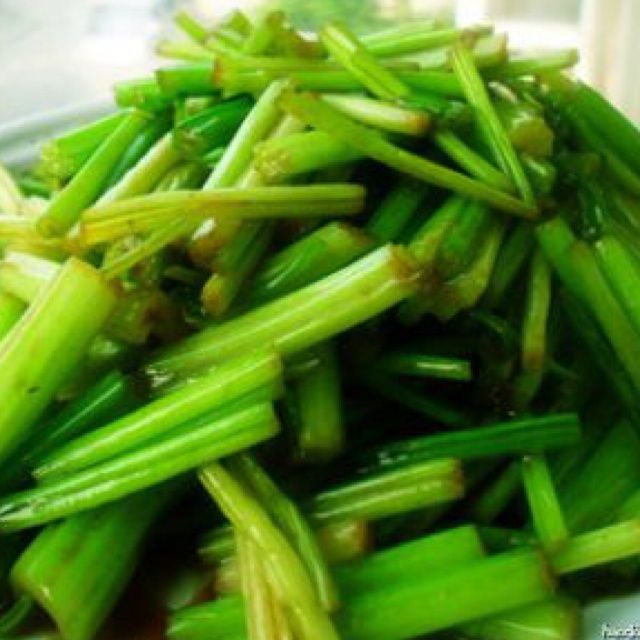 蜜汁芹菜