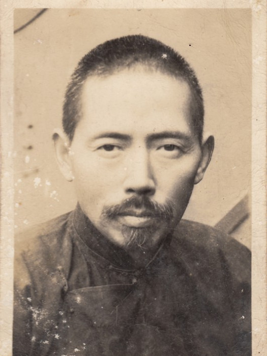 黎翼辰 黎翼辰