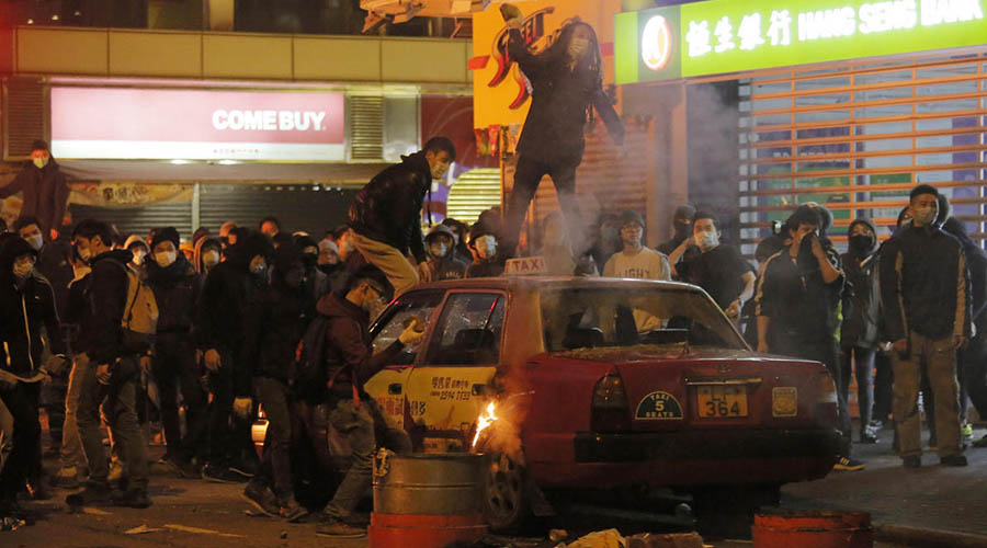2月9日凌晨2時，旺角暴亂現場(網路圖片）