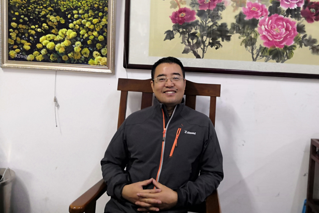 徐東(國家一級美術師) 徐東(國家一級美術師)
