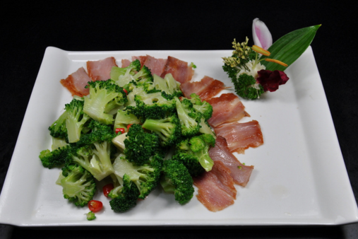 臘肉花椰菜 臘肉花椰菜