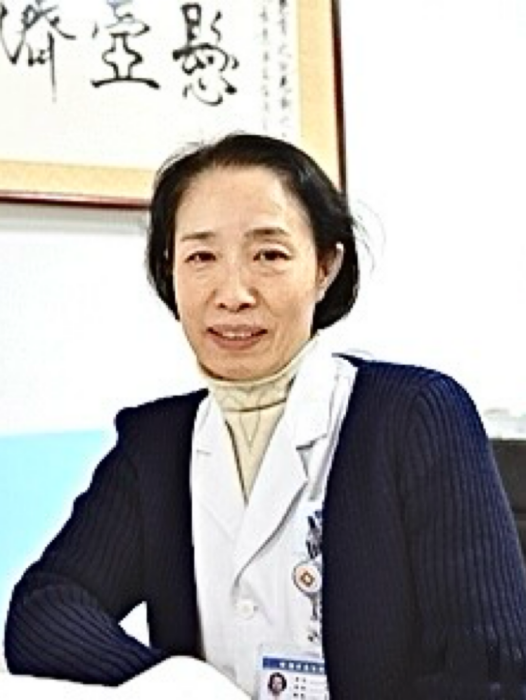 呂紅(葫蘆島化機醫院內科主任、葫蘆島市優秀醫生) 呂紅(葫蘆島化機醫院內科主任、葫蘆島市優秀醫生)